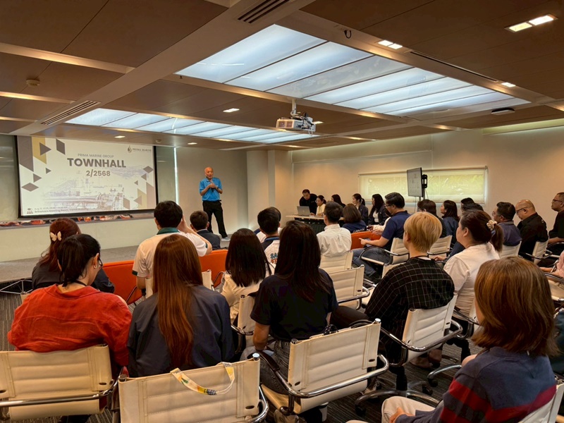 Atmosphere pictures the Prima Marine Group Town Hall 2/68 event